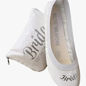 Secret Weapons White Bride Flats with Pouch